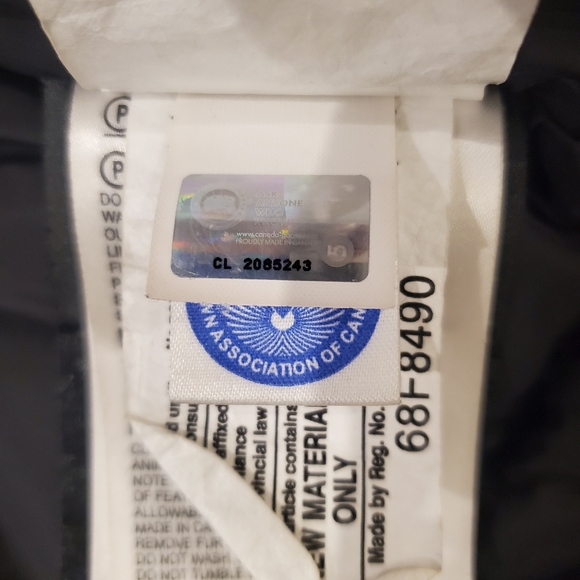 Canada Goose Women's 2506L Kensington Parka Coat in Black Size M - Picture 12 of 12